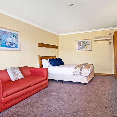 Best Western Sanctuary Inn Тамворт Екстер'єр фото